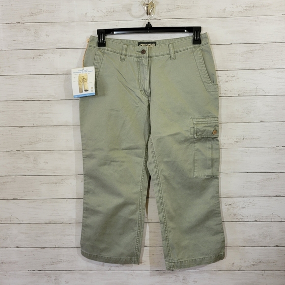 Mountain Khakis Cargo Cotton Capri Pants Willow Green Outdoor Hiking Size 8 - Picture 1 of 9